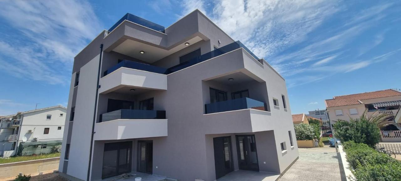 Apartment Luka Privlaka  Buitenkant foto