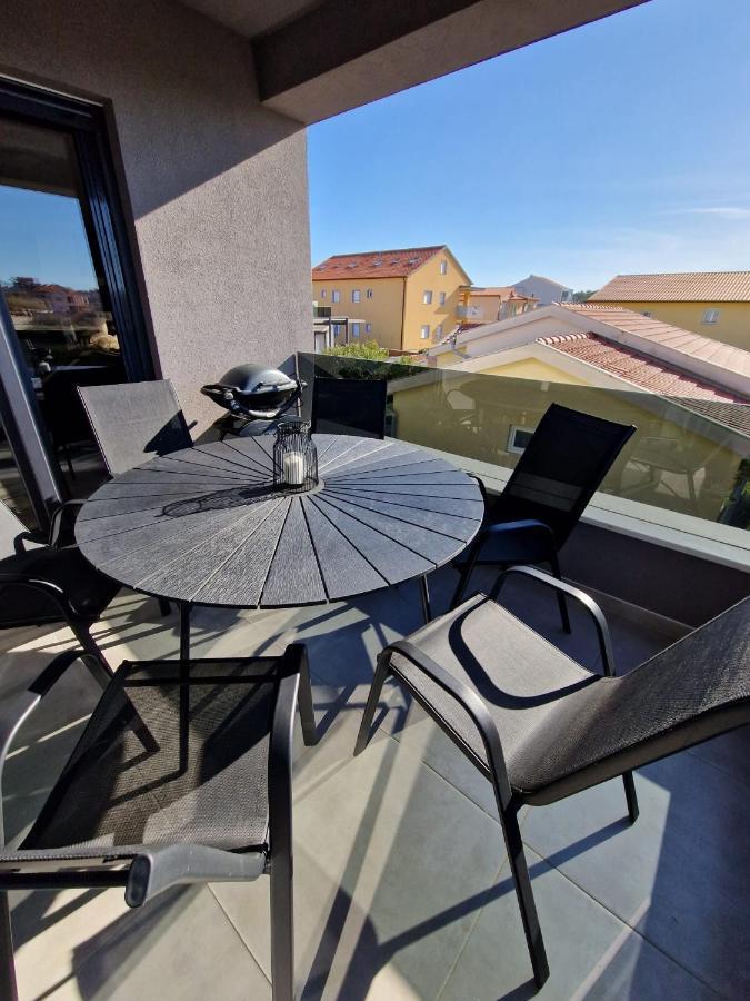 Apartment Luka Privlaka  Buitenkant foto