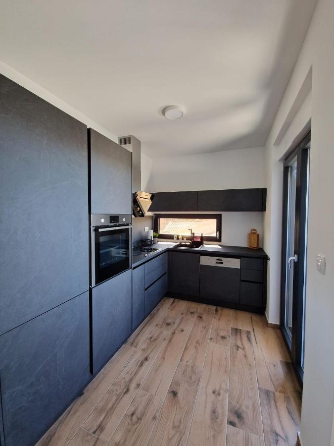 Apartment Luka Privlaka  Buitenkant foto