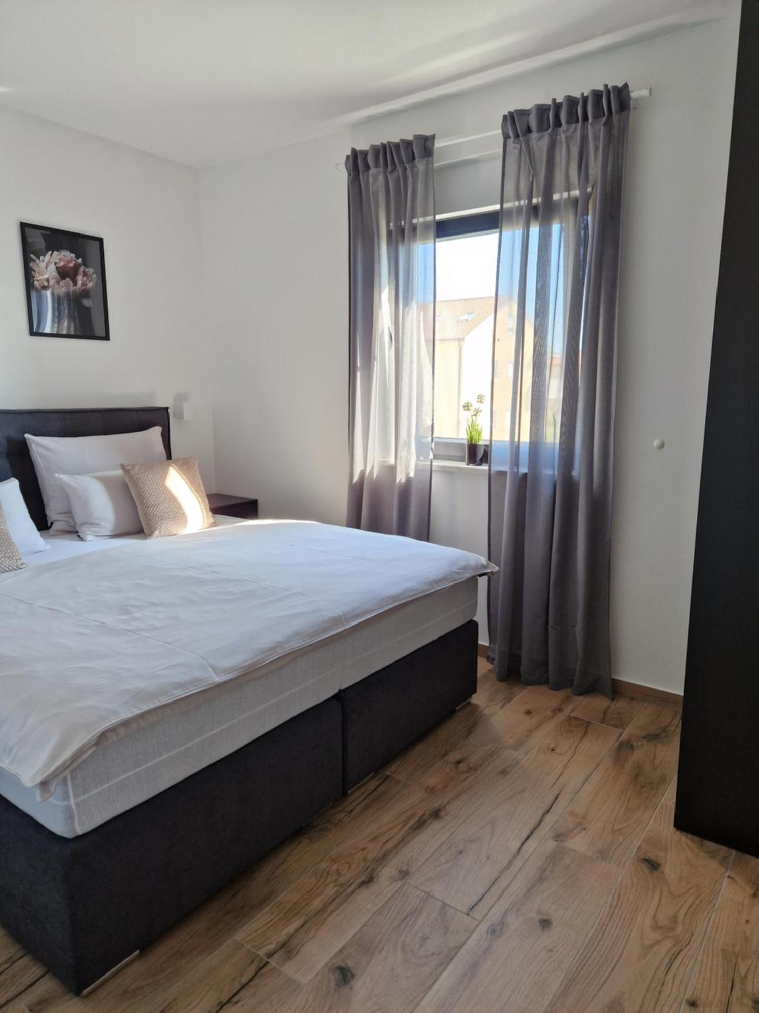 Apartment Luka Privlaka  Buitenkant foto